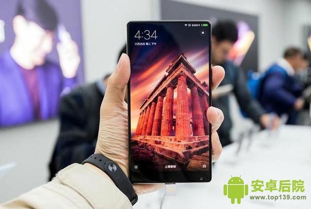 小米MIX2S将发布，雷军宣布大降价：科技感很强的MIX2入手正合适